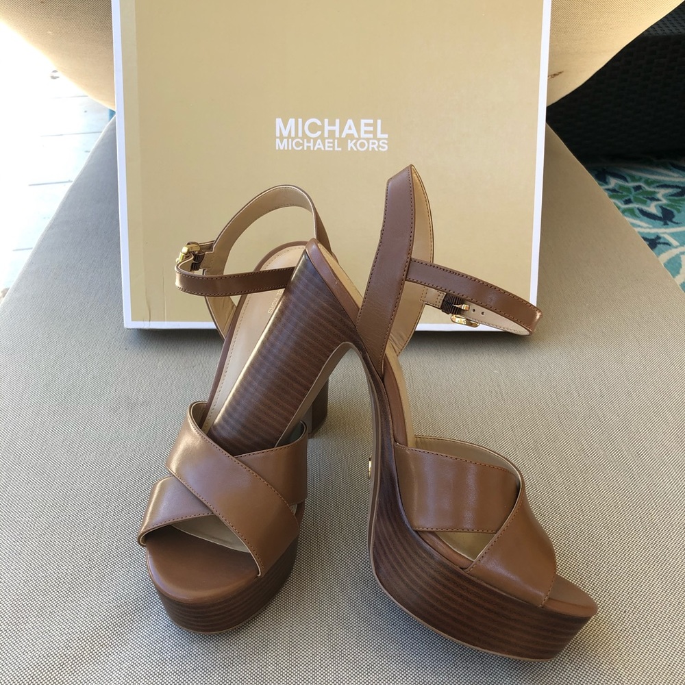 Michael Kors Sia Leather Platform Sandal S…
